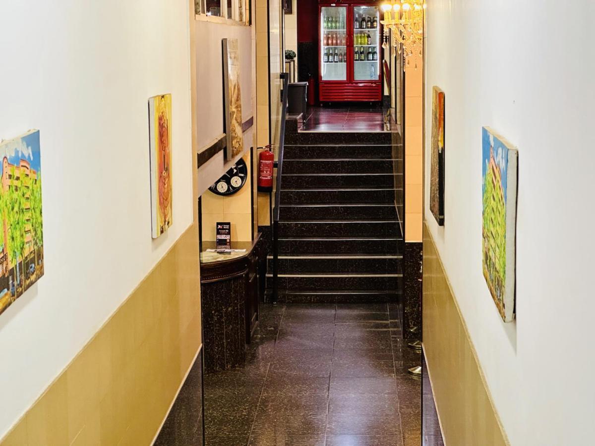 Yaahot Otel Yaoundé Dış mekan fotoğraf