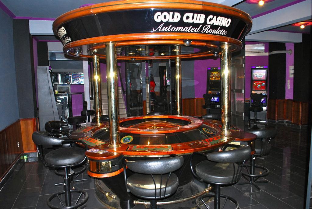 Yaahot Otel Yaoundé Dış mekan fotoğraf